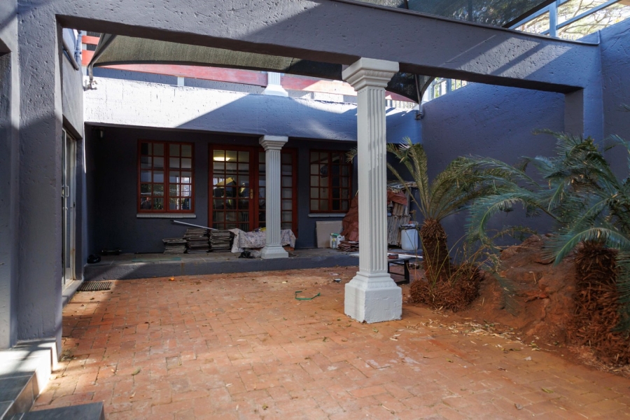 5 Bedroom Property for Sale in Schoemansville North West